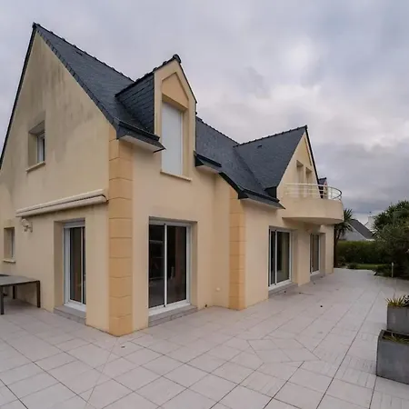 Villa Spacieuse A Avec Piscine Et Jacuzzi